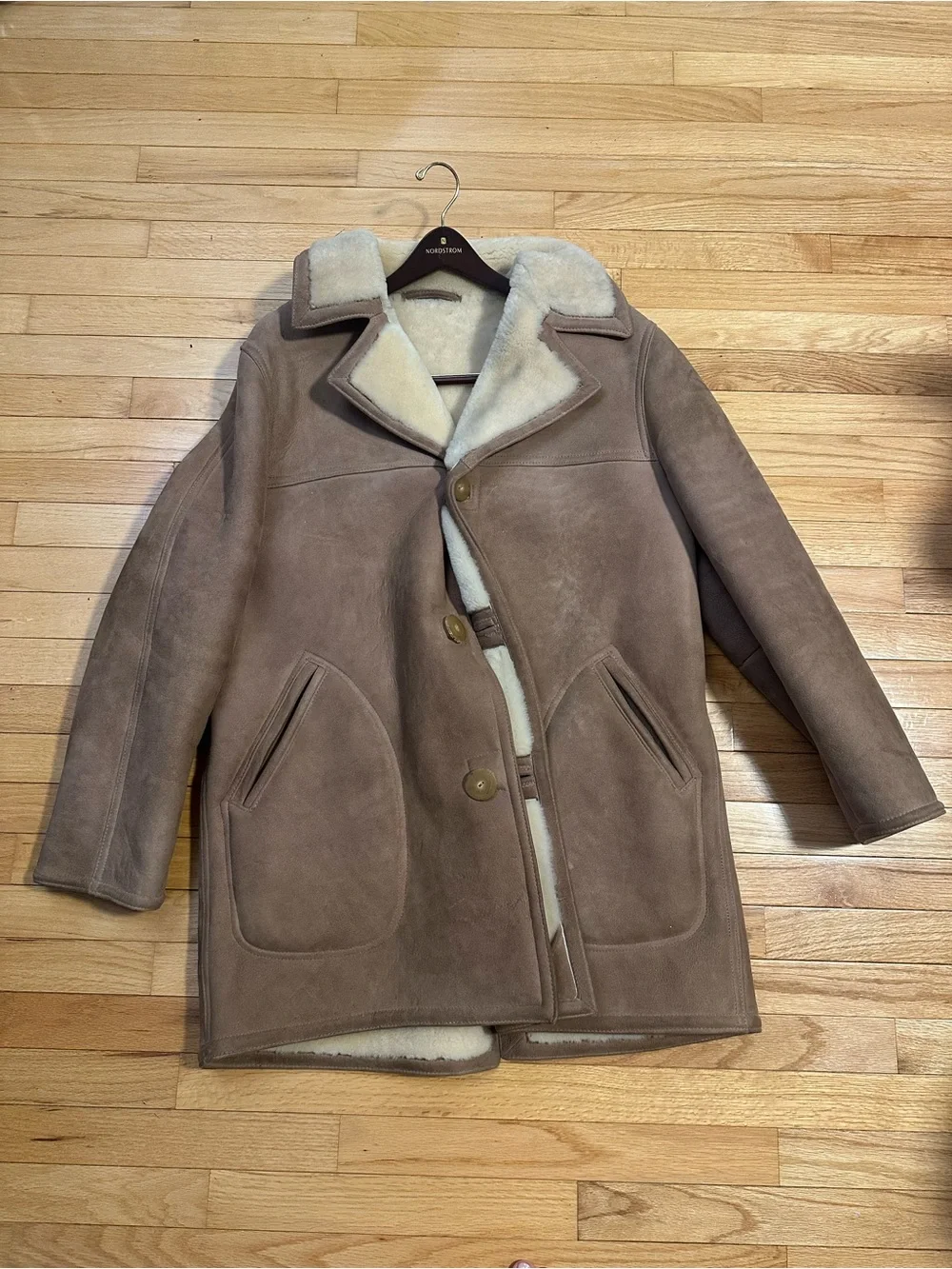 Sawyer Of Napa Macys Men’s Store Taupe Suede Coat with Cream Fur Lining Size 42